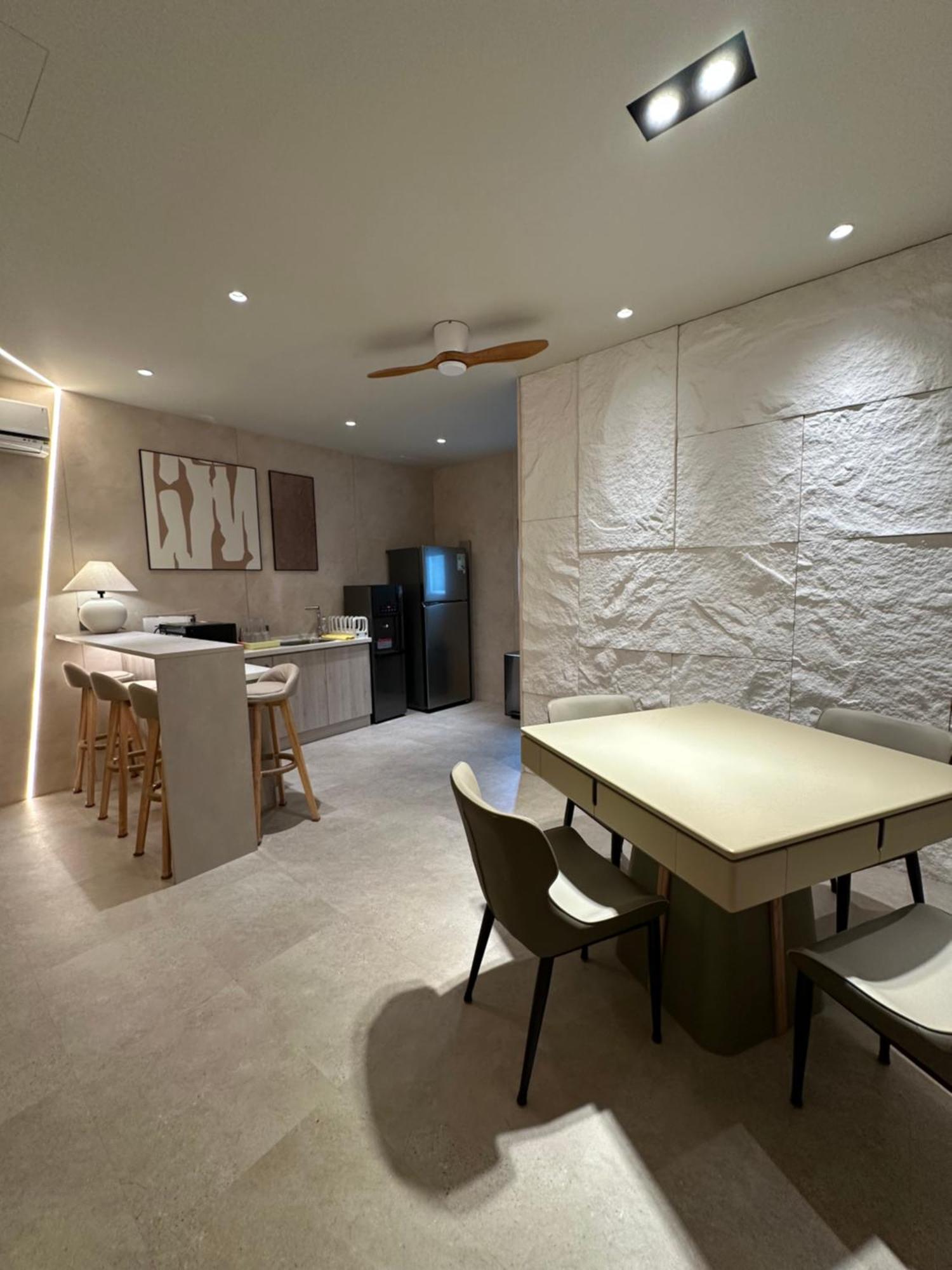 尹居 包棟民宿 Xiaoliuqiu Exterior photo